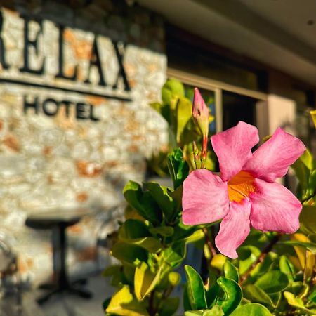 Relax Hotel Palaiochora Eksteriør billede