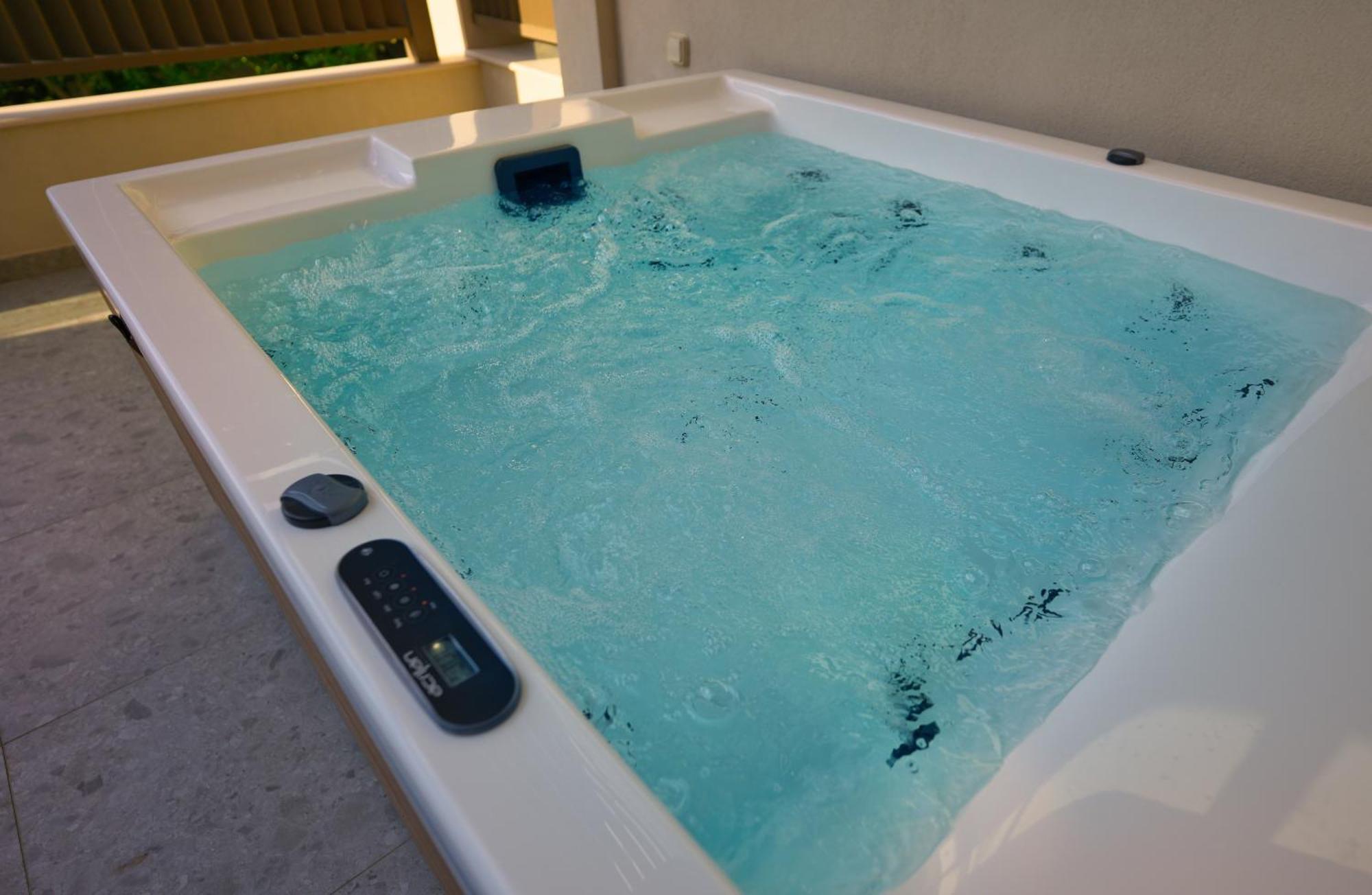 Relax Hotel Palaiochora Eksteriør billede